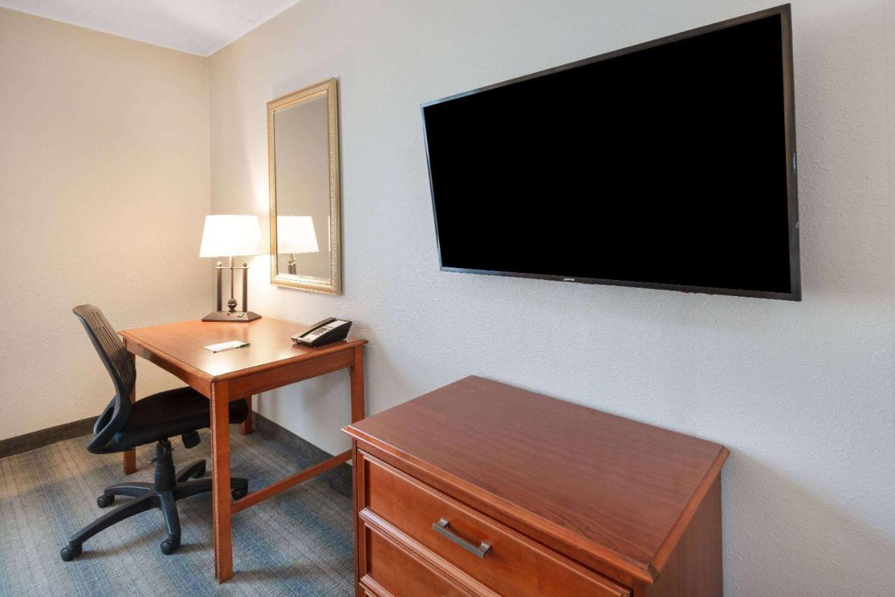 Hotel Wyndham Garden York Zewnętrze zdjęcie