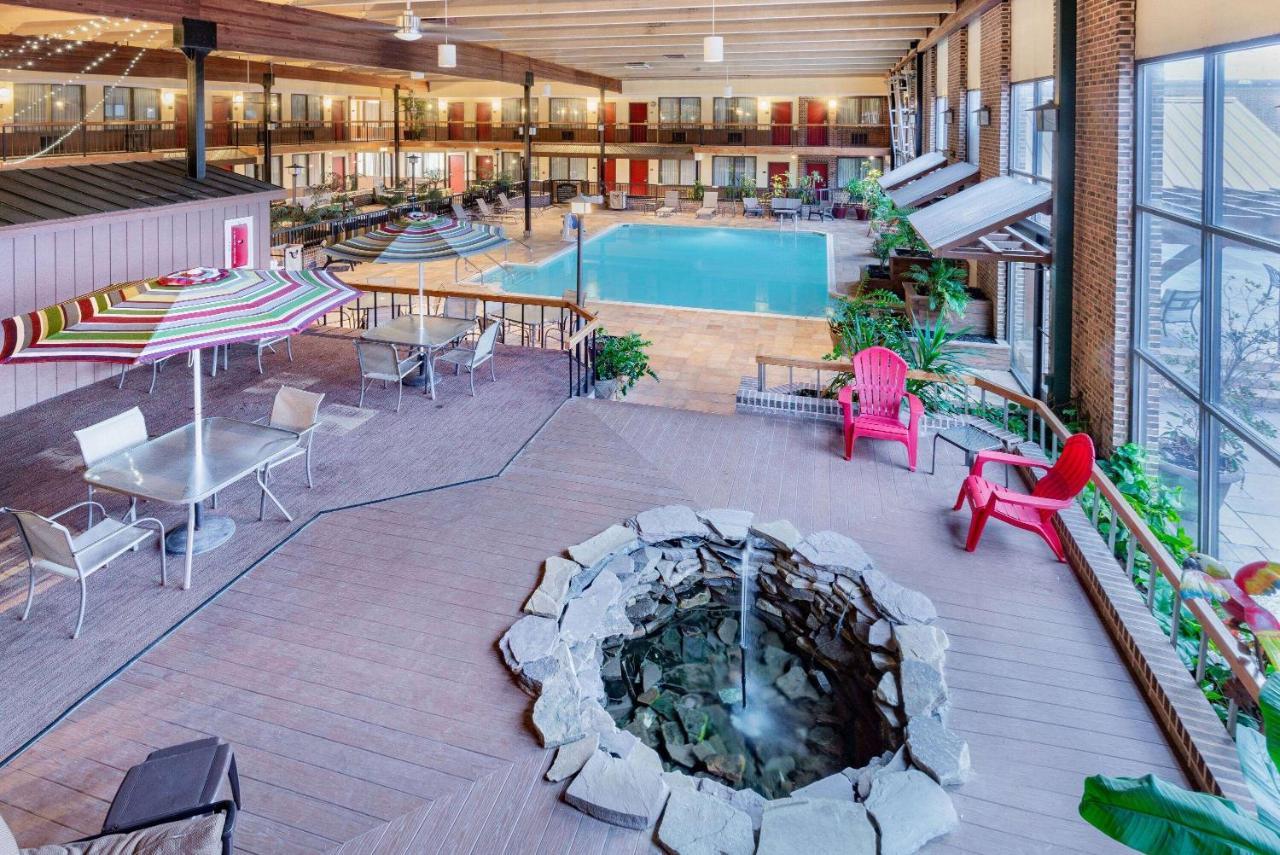 Hotel Wyndham Garden York Zewnętrze zdjęcie